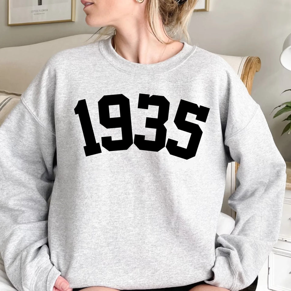 Happy 90th Birthday Gifts Sweatshirt for Women, Custom Years 90th Birthday Sweatshirt