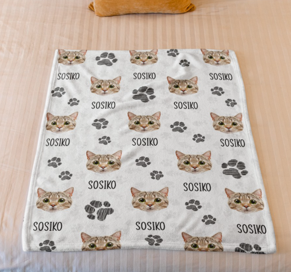 Upload Dog Photo on Blanket, Gift for Dog Lovers Personalized Blanket