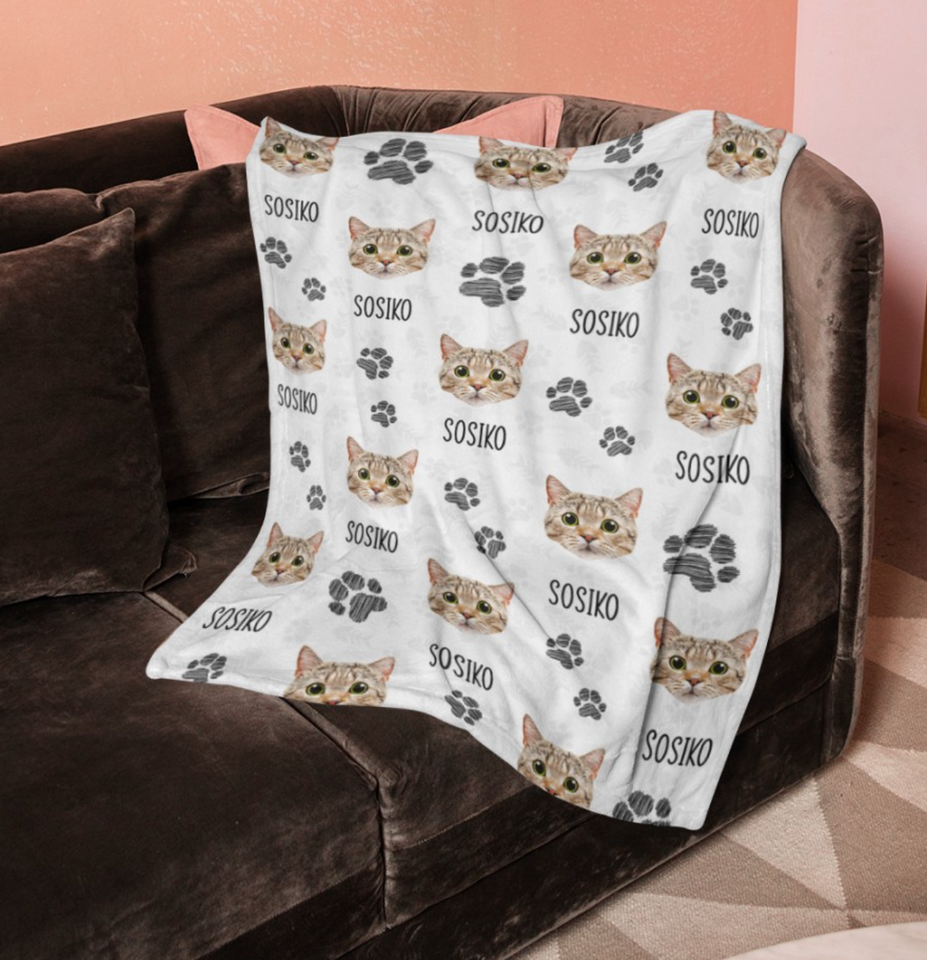 Upload Cat Photo on Blanket, Gift for Cat Lovers Personalized Blanket