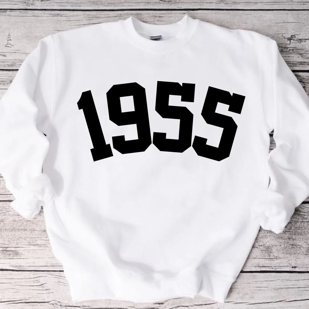 Happy 70th Birthday Gifts Sweatshirt for Women, Custom Years 70th Birthday Sweatshirt