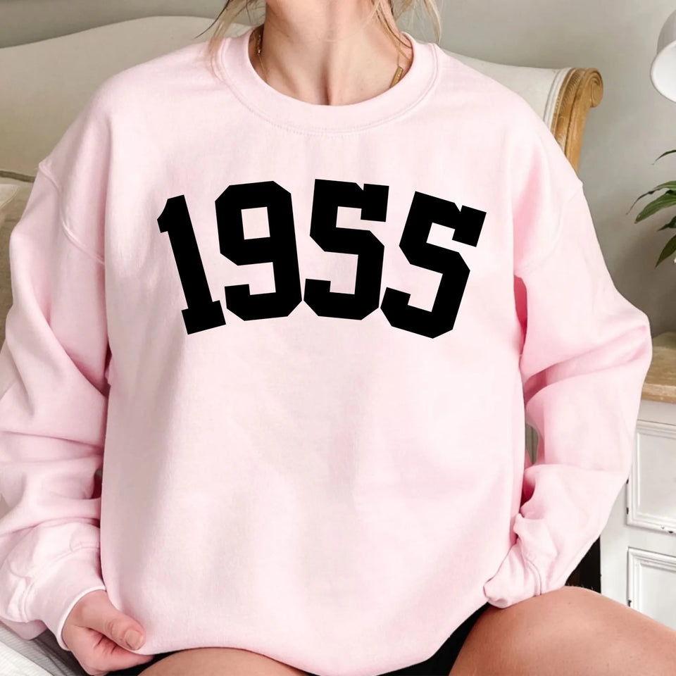 Happy 70th Birthday Gifts Sweatshirt for Women, Custom Years 70th Birthday Sweatshirt