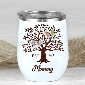 wưine-tumbler-mokup