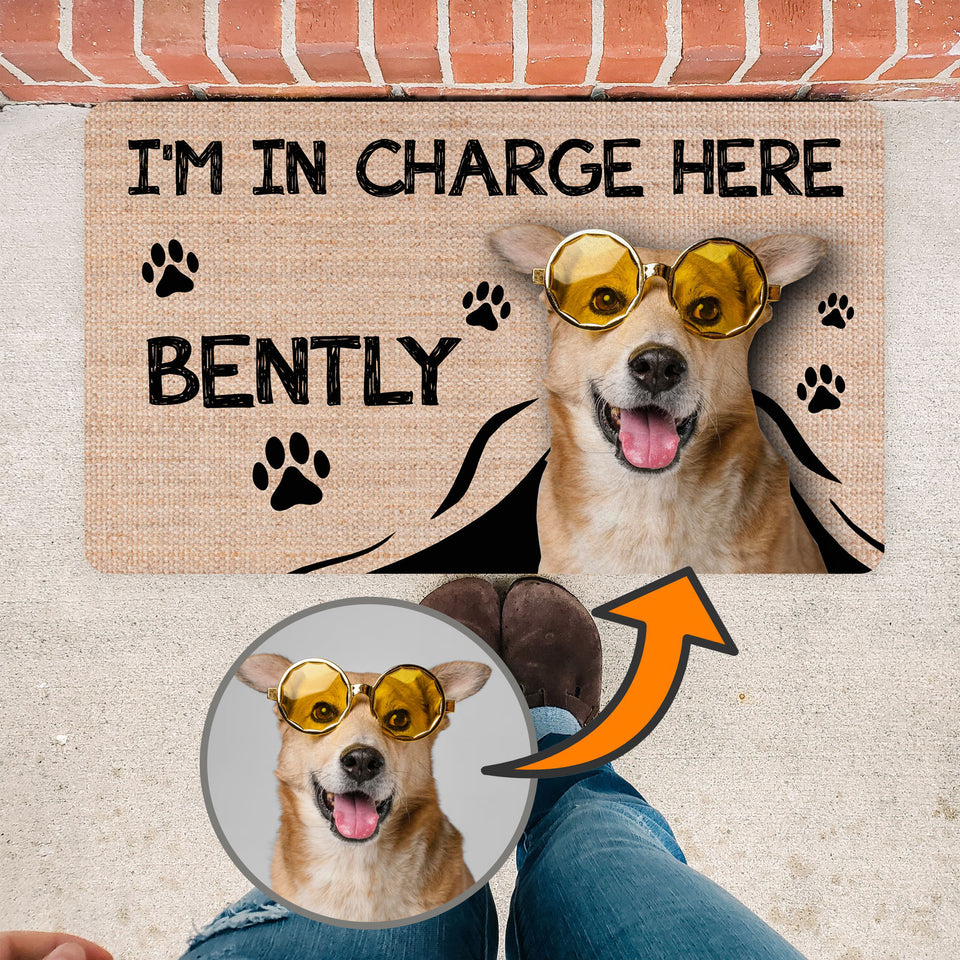 Funny Personalized Dog Welcome Mat, Custom Gift for Dog Owners, I'm in Charge Here, Dog's Photo on Doormat, Dog Christmas Gift