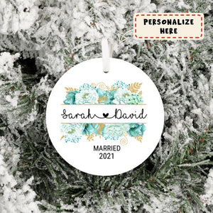 Personalized Married Gift Christmas Ornament,Couple Gift Ornament, Gift For Her, Gift For Him, Wedding Gift Keepsake