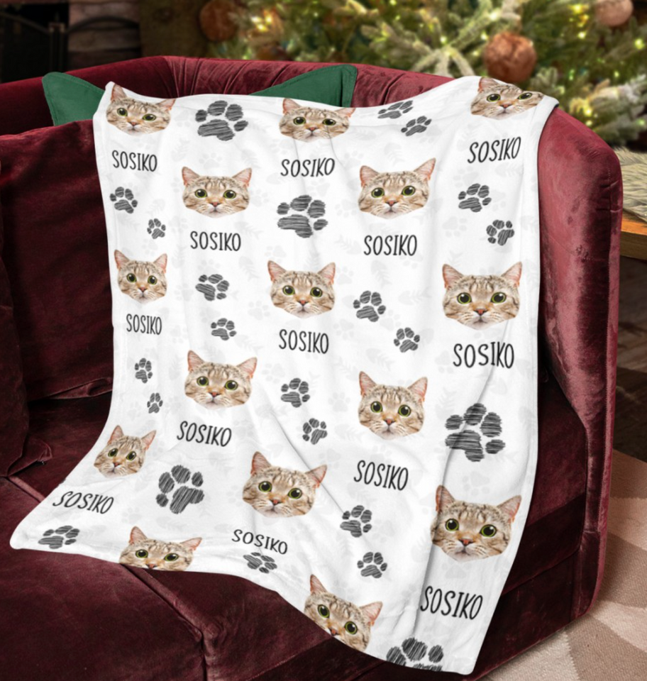 Upload Cat Photo on Blanket, Gift for Cat Lovers Personalized Blanket