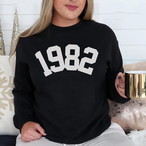 Custom Year 41st Birthday Sweatshirt, 1982 Birthday Year Number Sweatshirt for Women - GreatestCustom
