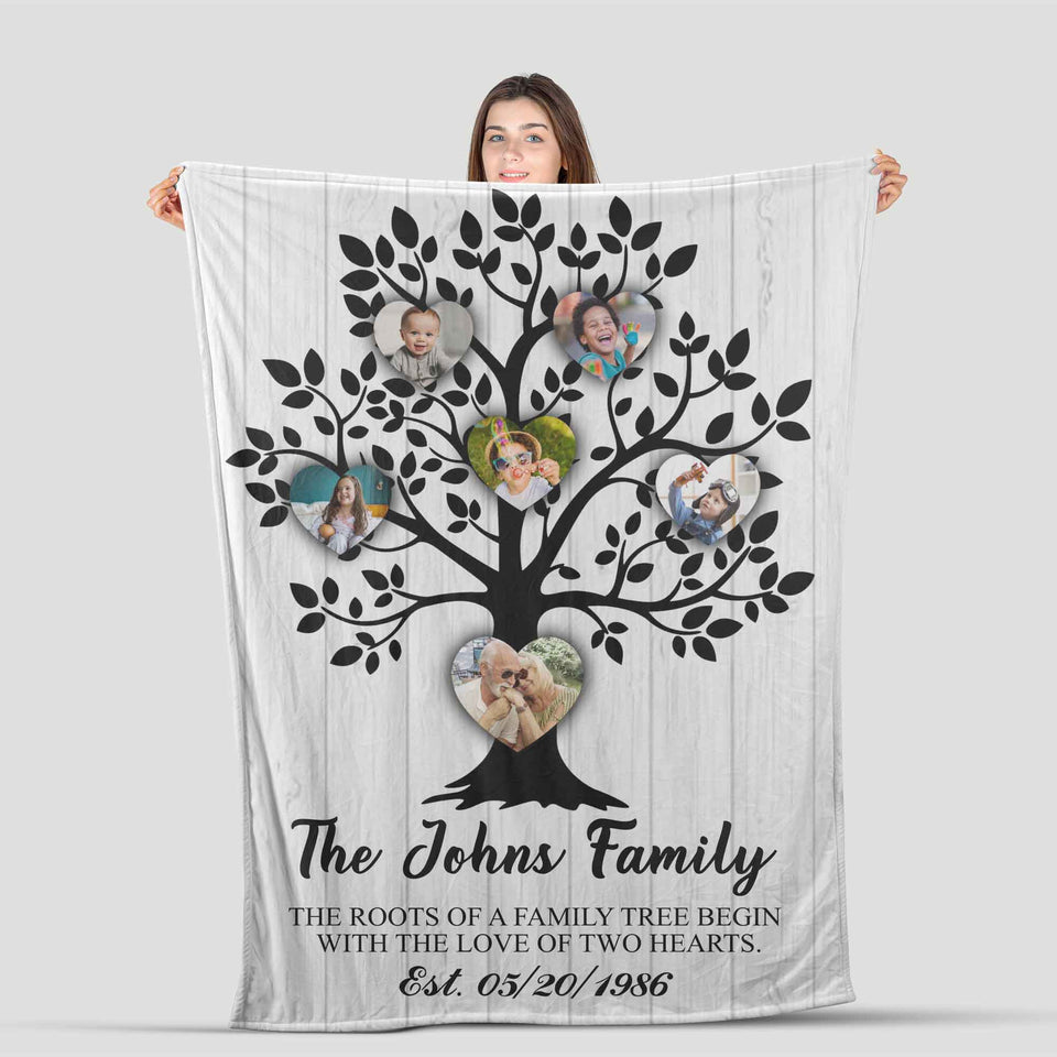 Family Heart Tree With Custom Children Grandchildren Photo Personalized Blanket, Gift for Parents Grandparents