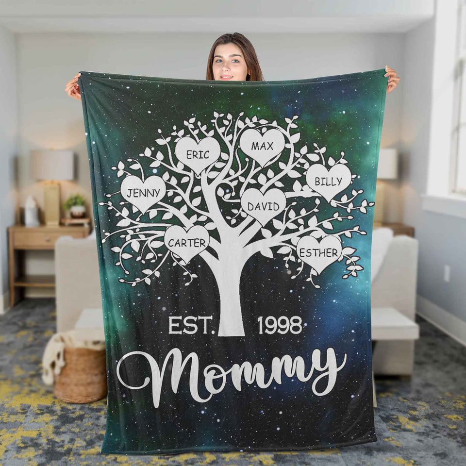 Personalized Mom Family Heart Tree With Kids Names Galaxy Blanket, Gift For Mom & Grandma