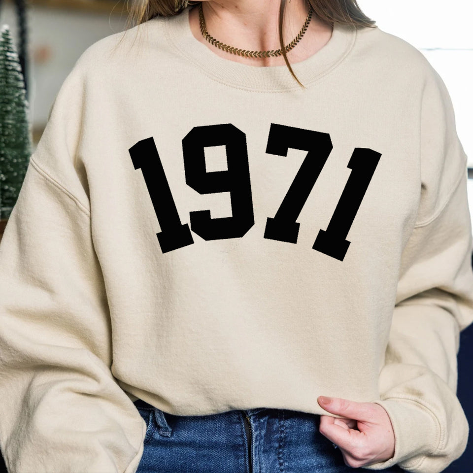 Custom Year 52th Birthday Sweatshirt, 1971 Birthday Year Number Sweatshirt for Women - GreatestCustom